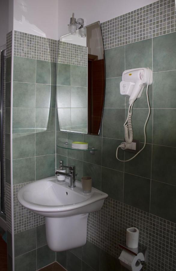 Affittacamere Certe Notti Sala Consilina Exterior foto