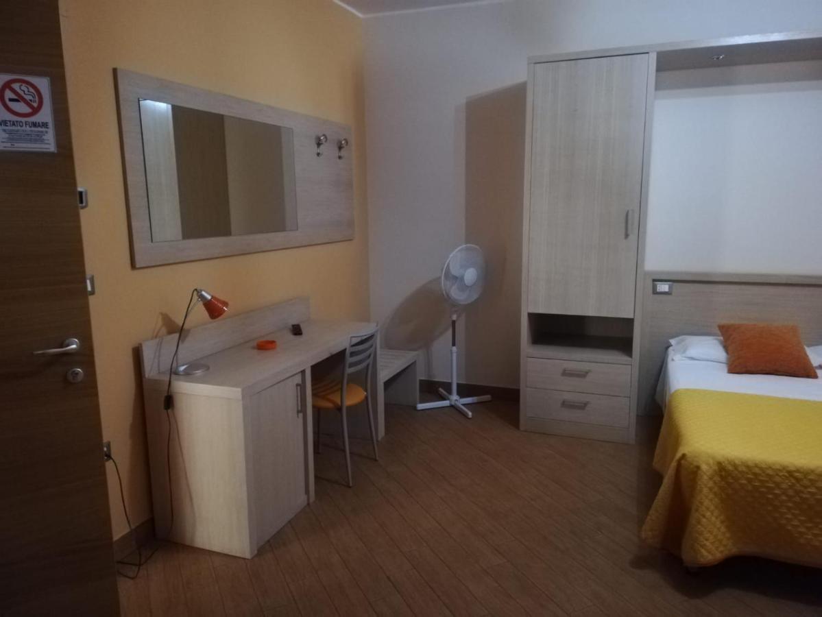 Affittacamere Certe Notti Sala Consilina Exterior foto